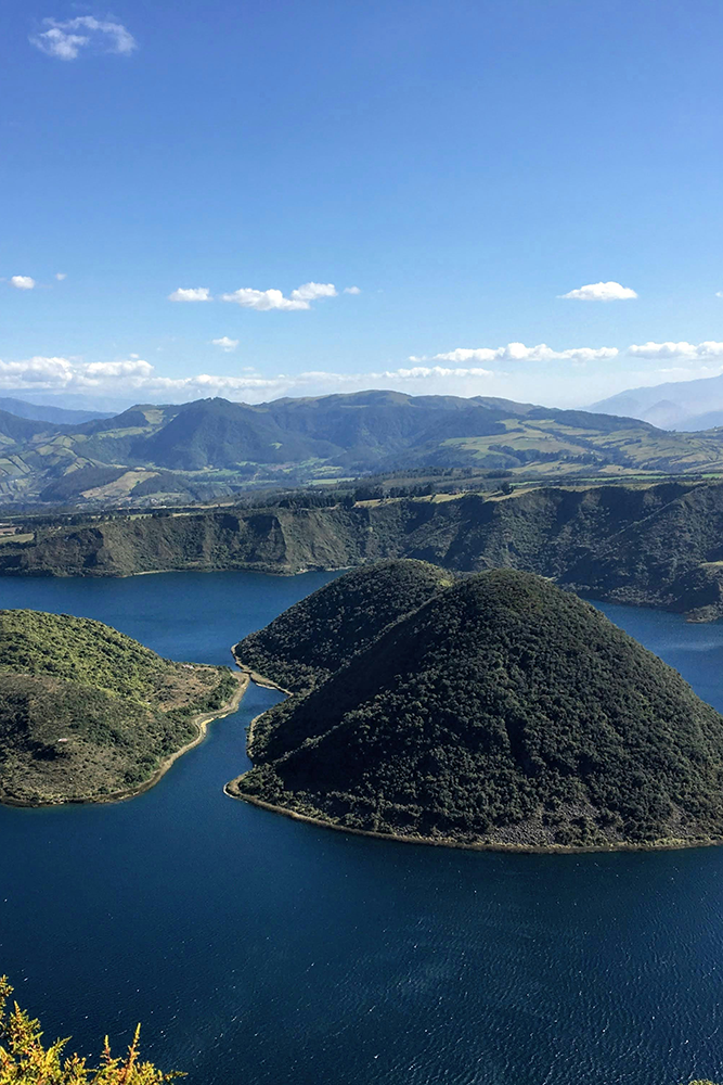 Au cœur de la nature à Cuicocha